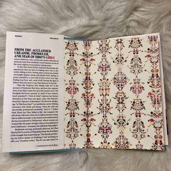 Bestseller “NOT THAT KIND OF GIRL” by Lena Dunham - Picture 3 of 3